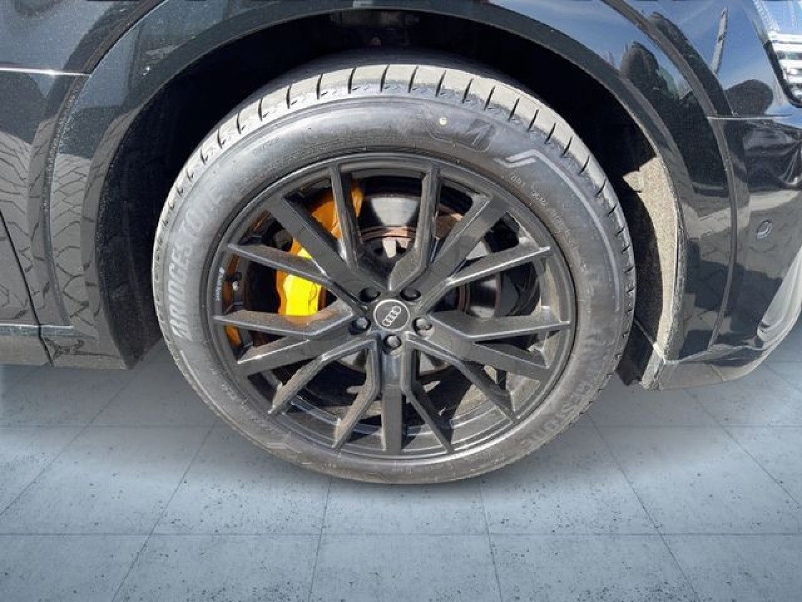 Audi - e-tron_9