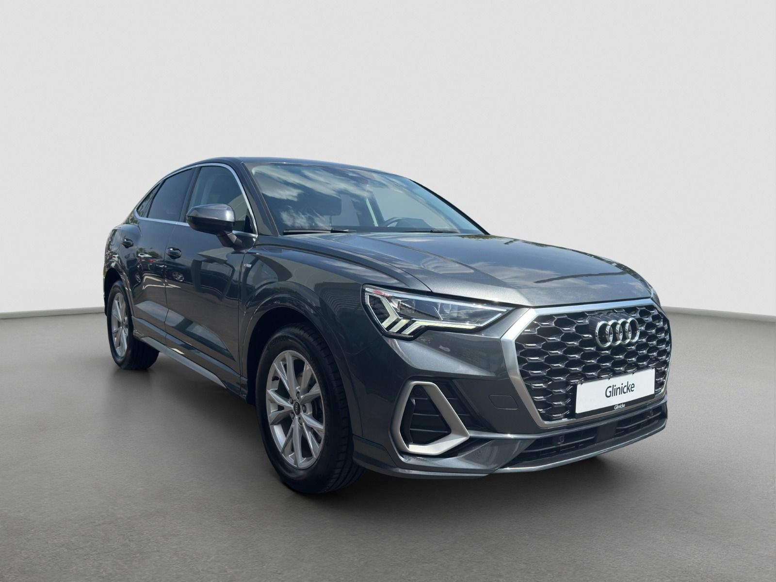 Audi - Q3 Sportback_7
