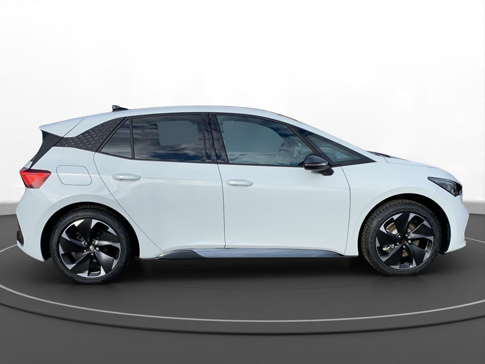 Cupra - Born_9
