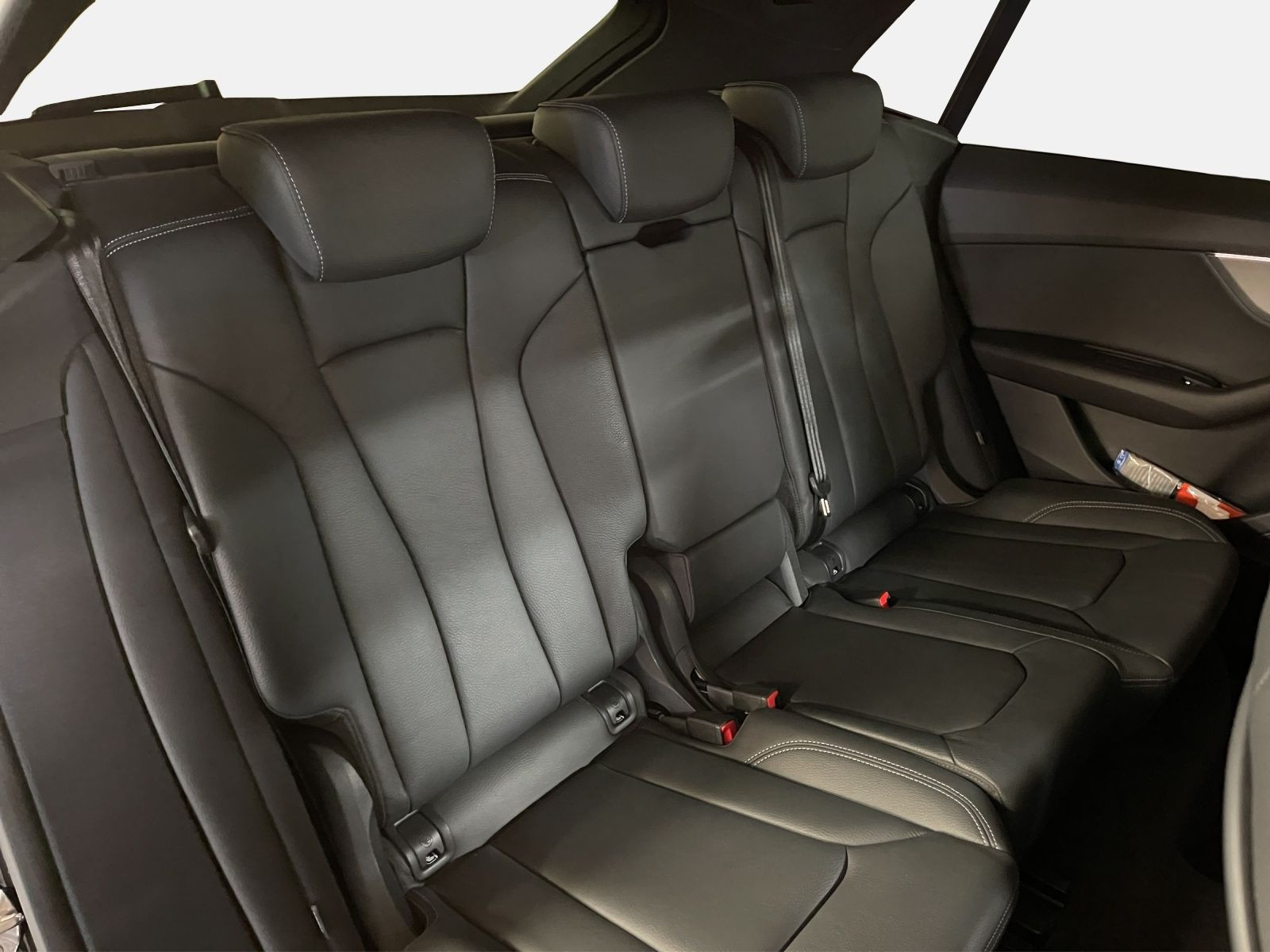 Audi - Q8_19 Audi - Q8_19