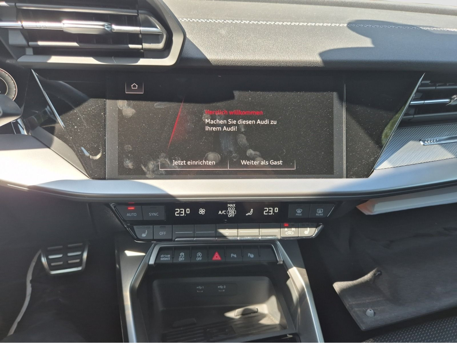 Audi - A3 Limousine_18