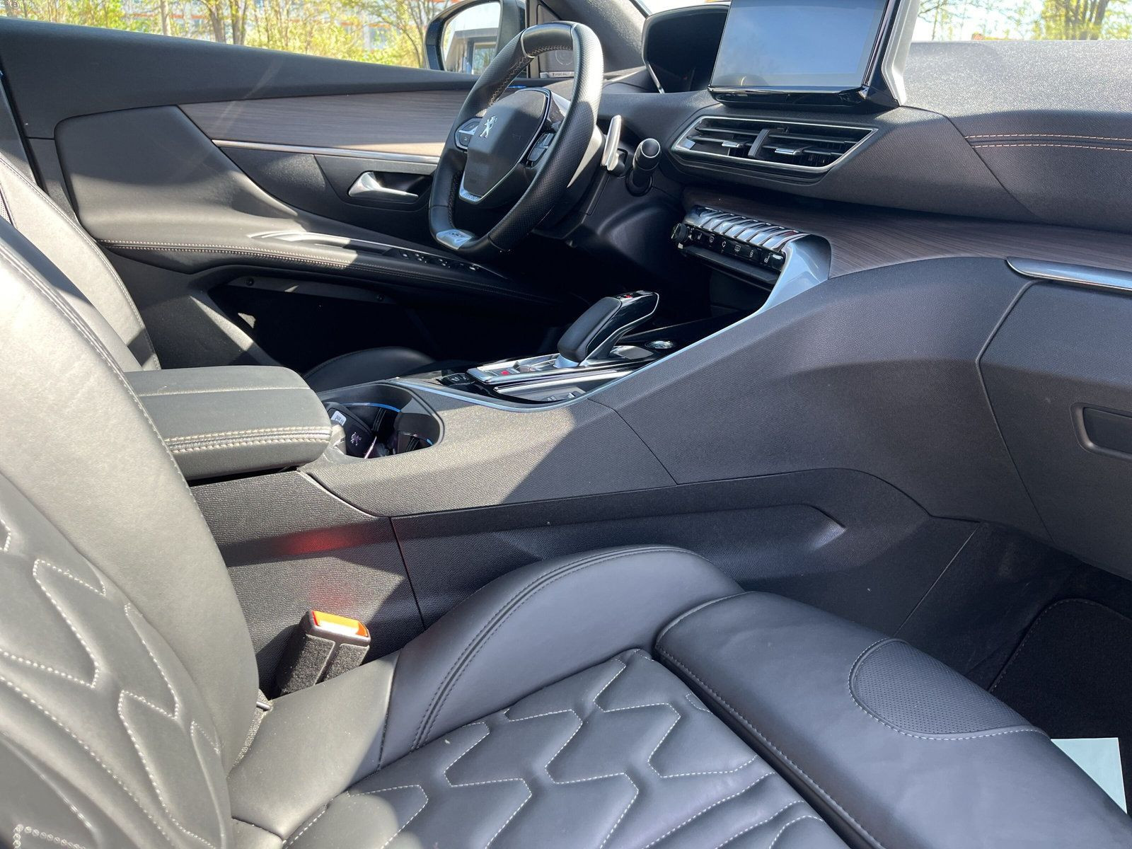 Peugeot - 3008_16