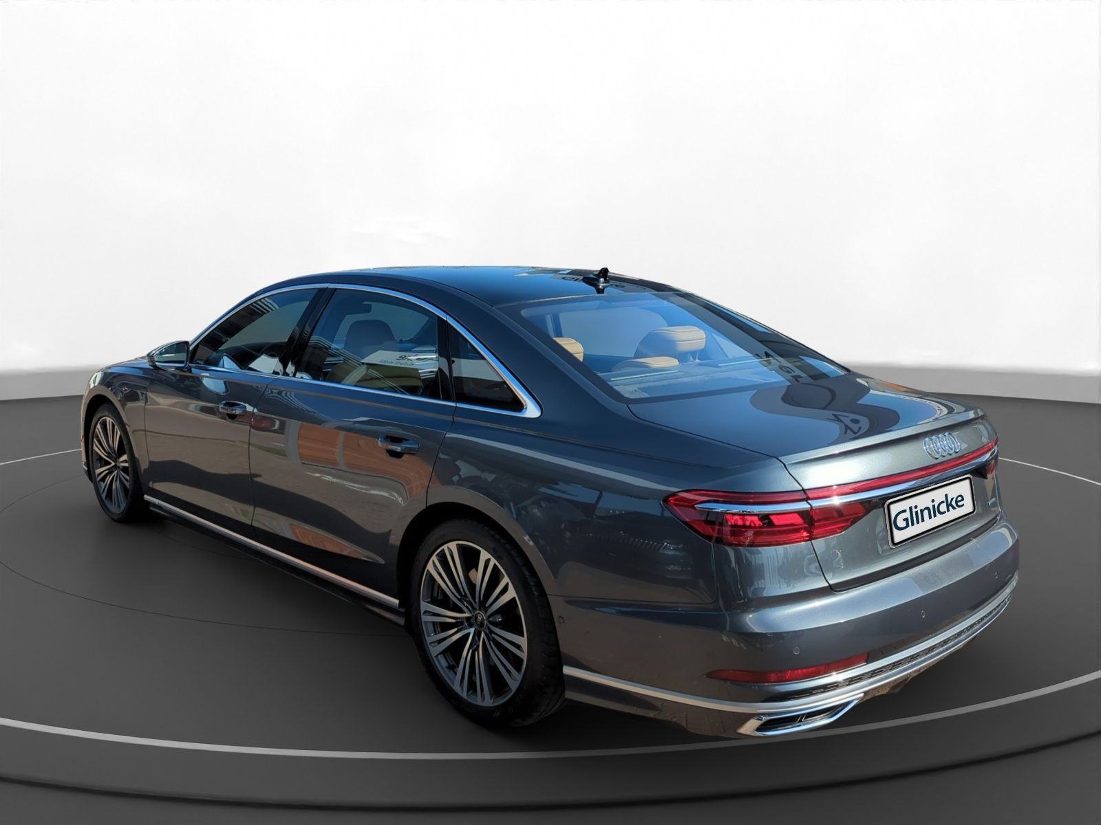 Audi - A8_8