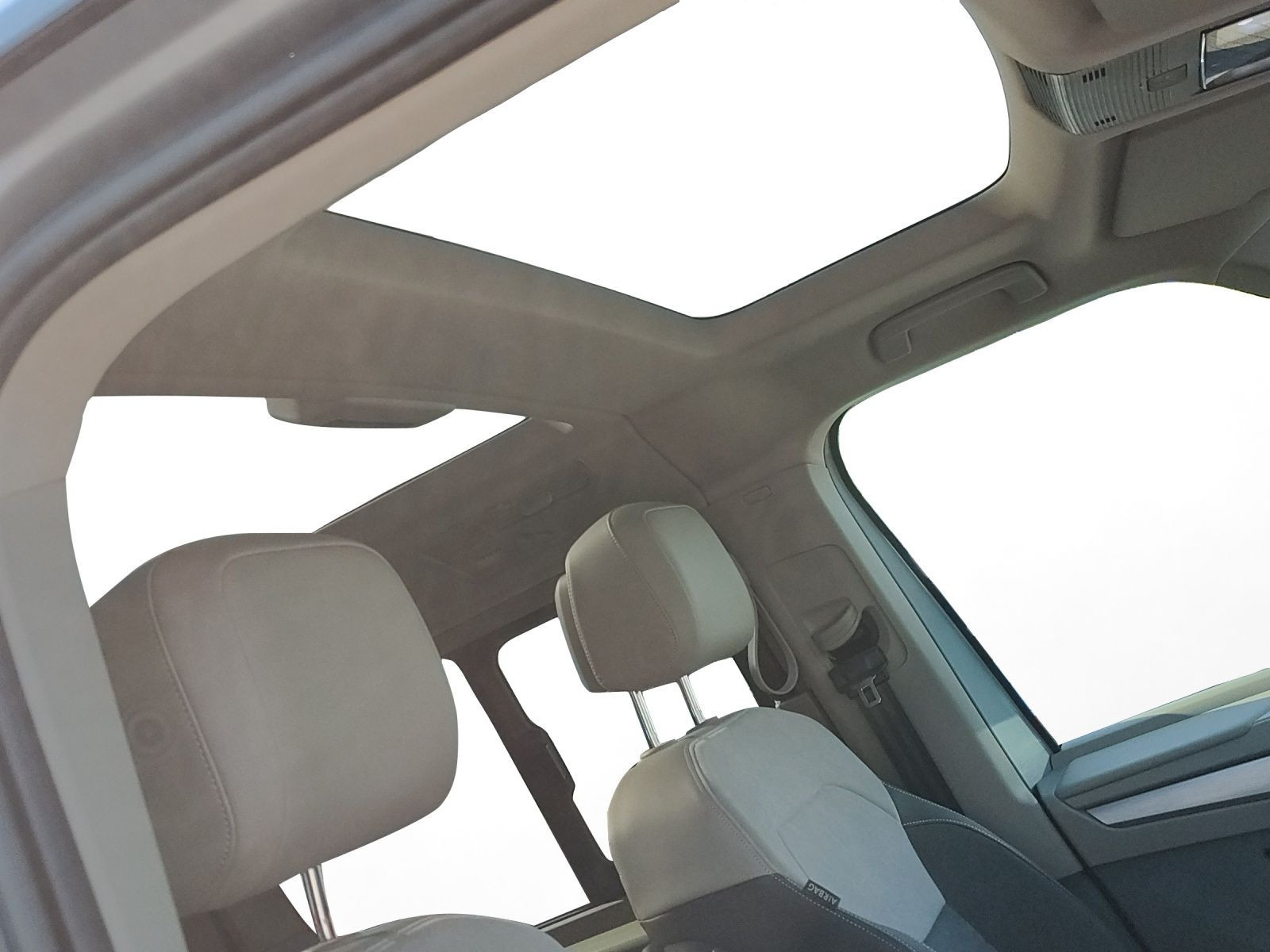 Volkswagen - Multivan_14