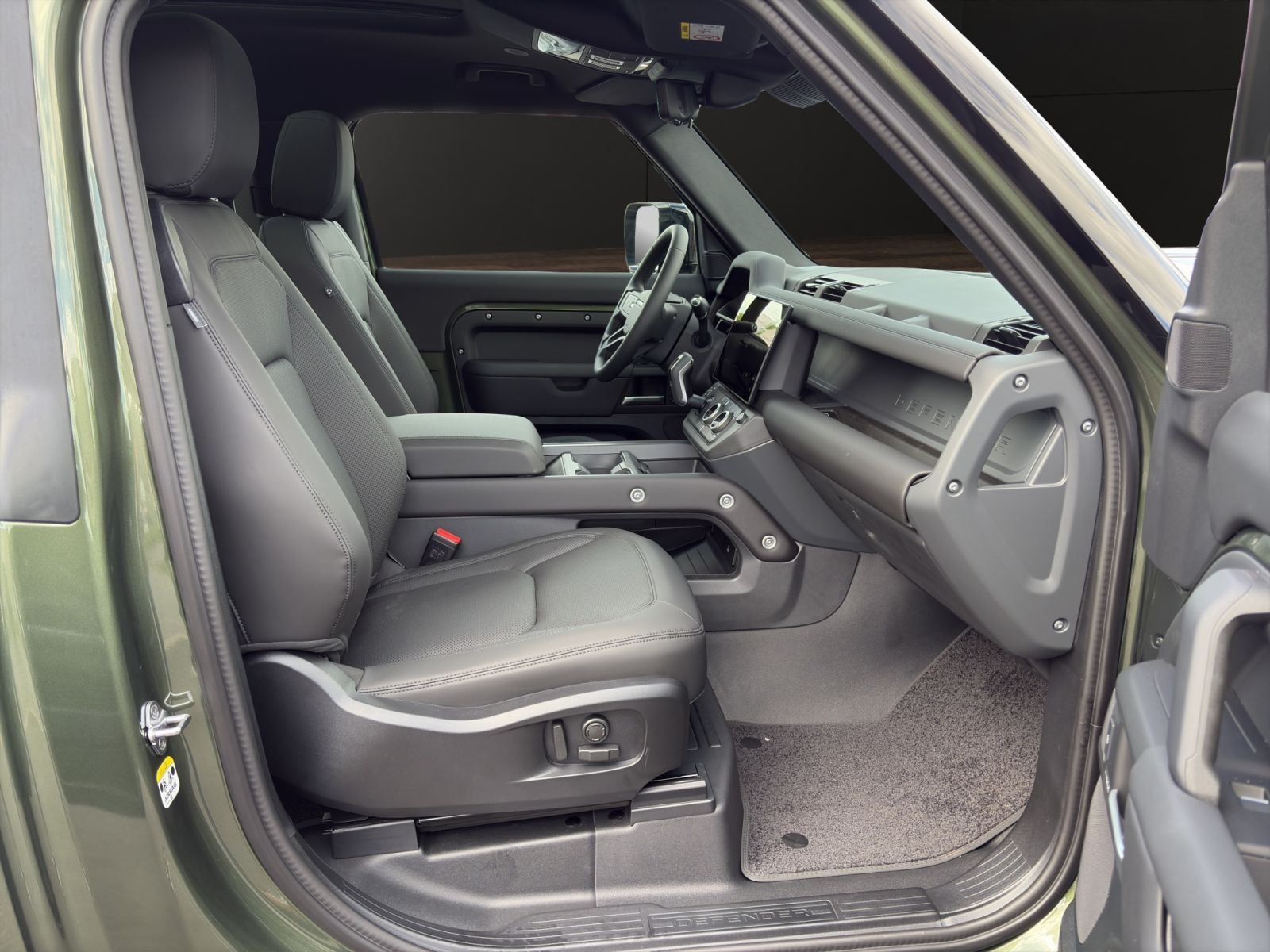 Land Rover - Defender_7