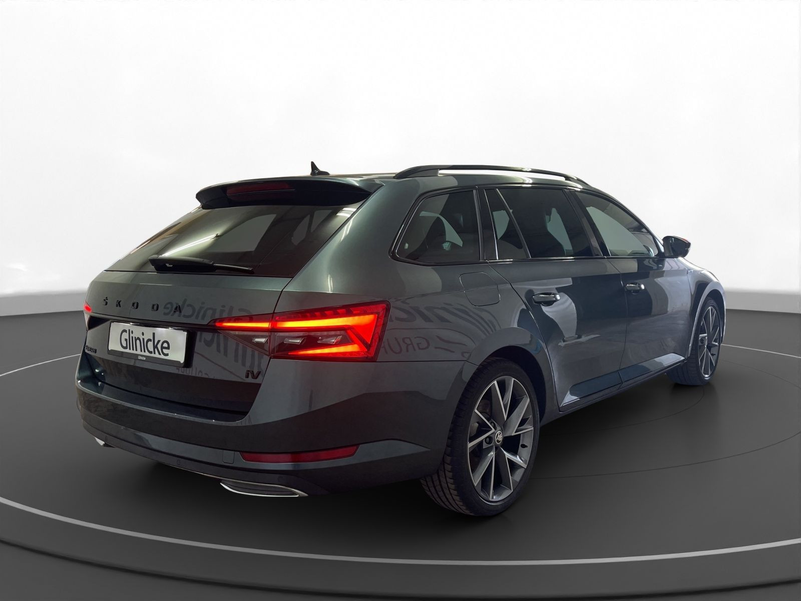 Škoda - Superb_4