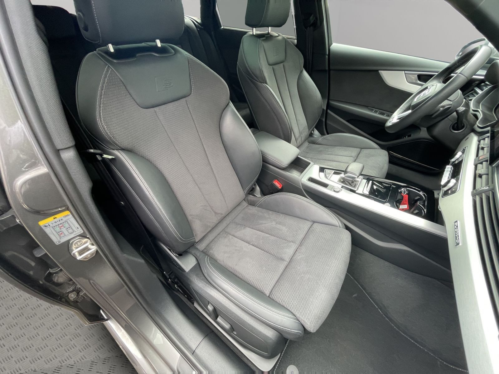 Audi - A4 Avant_19