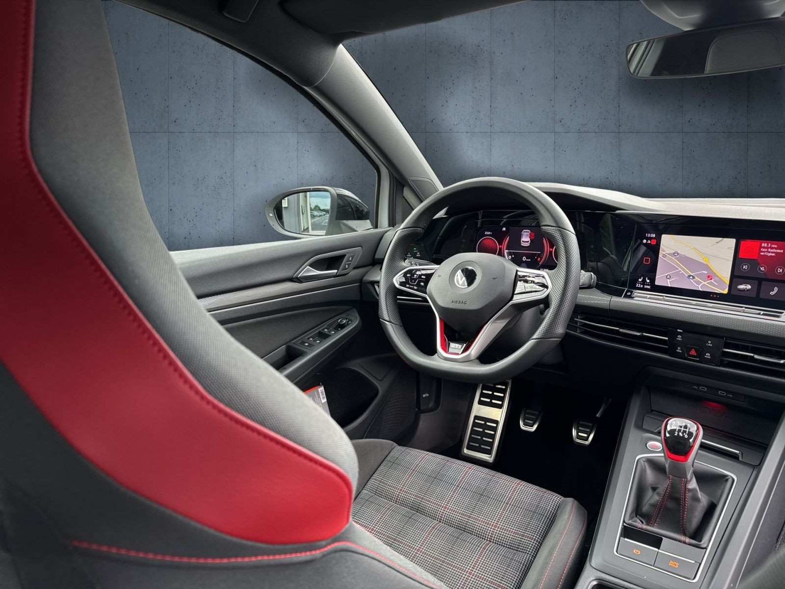 Volkswagen - Golf GTI_22