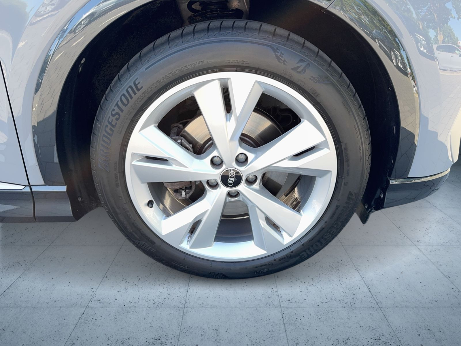 Audi - Q4 e-tron_7 Audi - Q4 e-tron_7