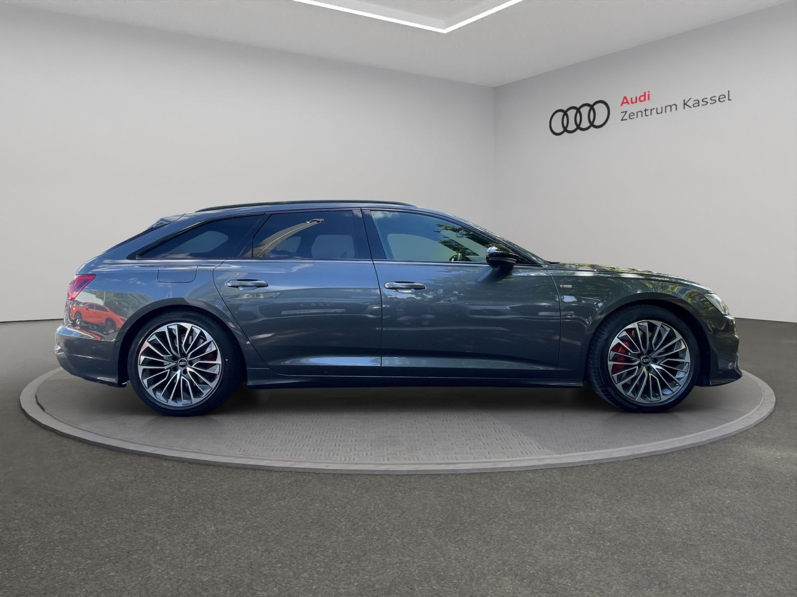 Audi - A6 Avant_8