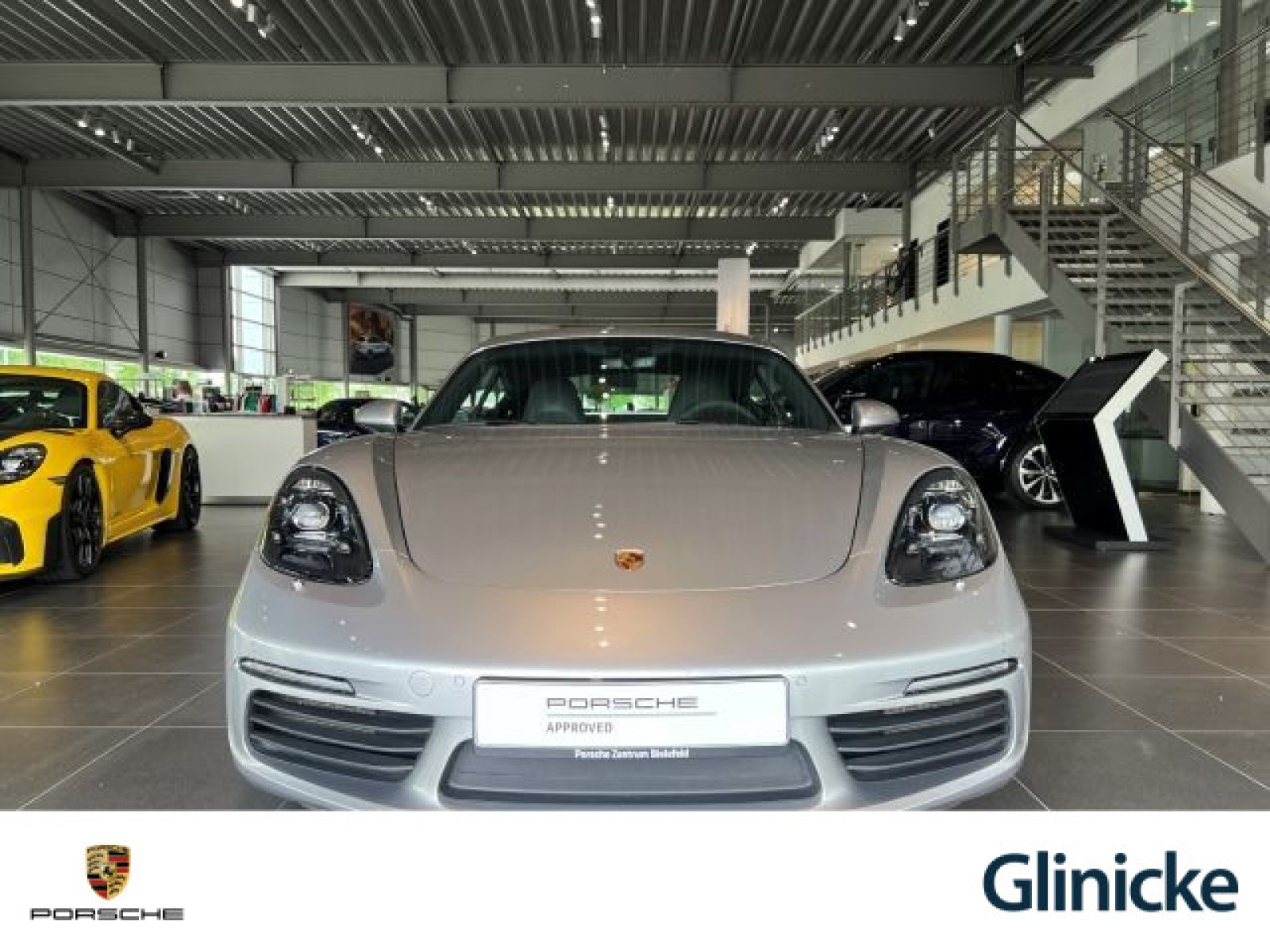 Porsche - Cayman_4