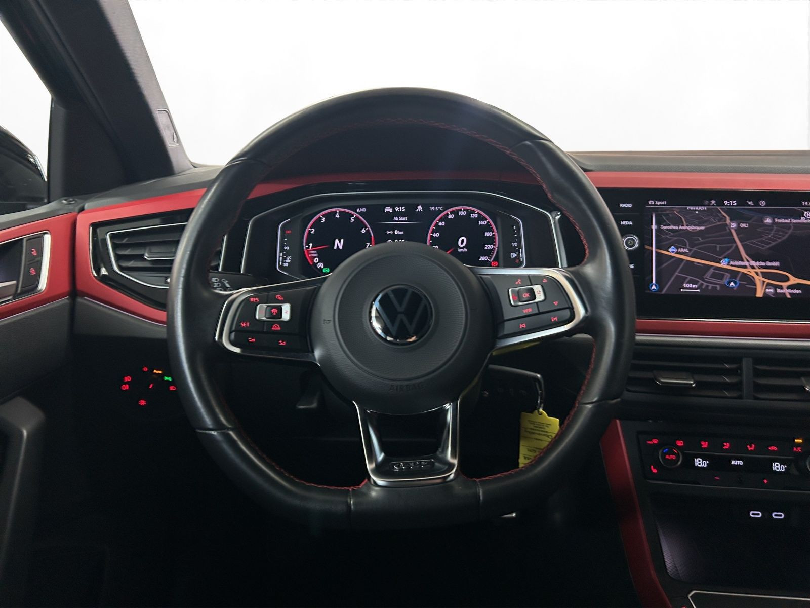 Volkswagen - Polo GTI_19