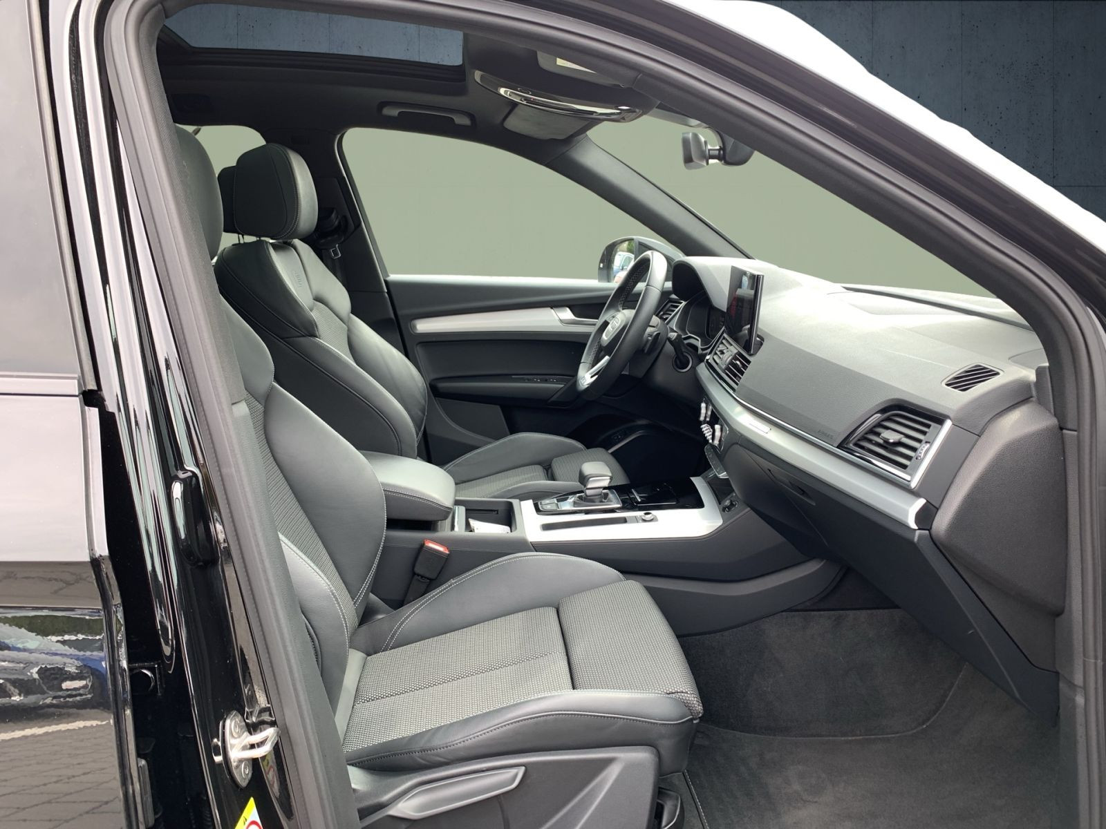 Audi - Q5_18
