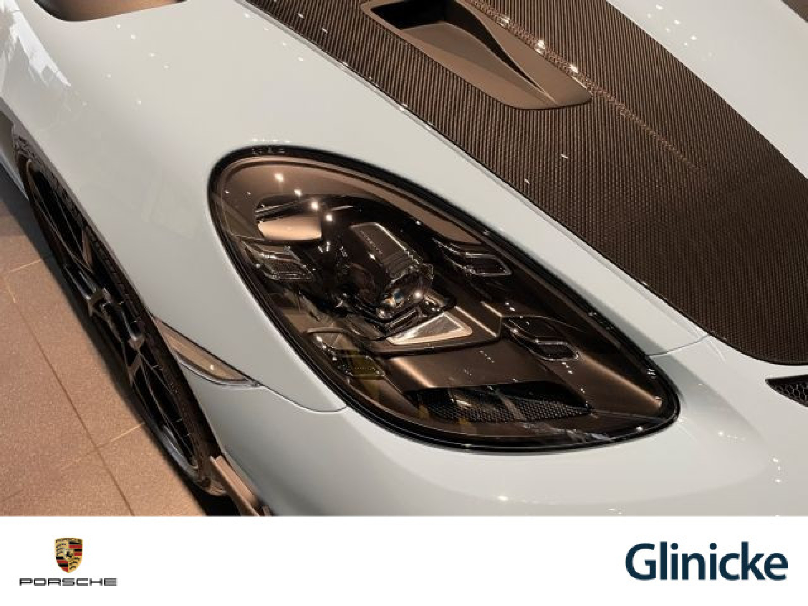 Porsche - Cayman_12