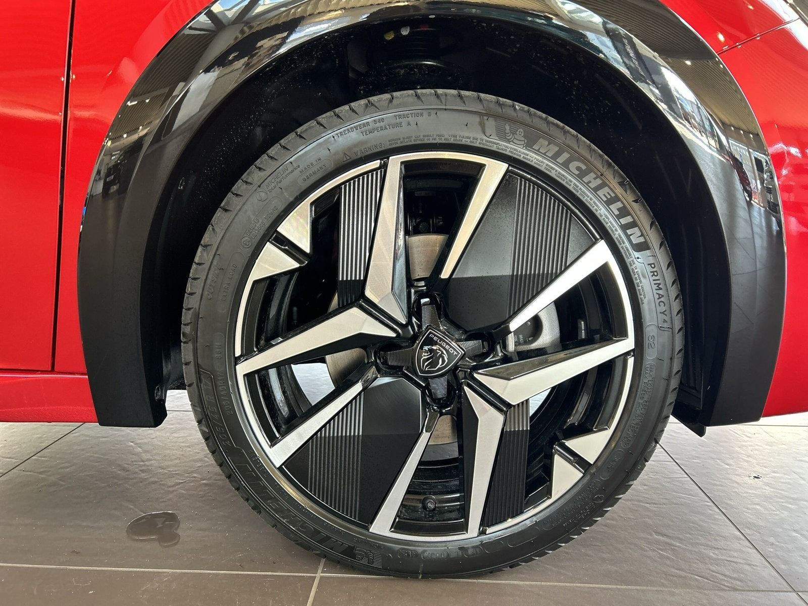 Peugeot - 208_14