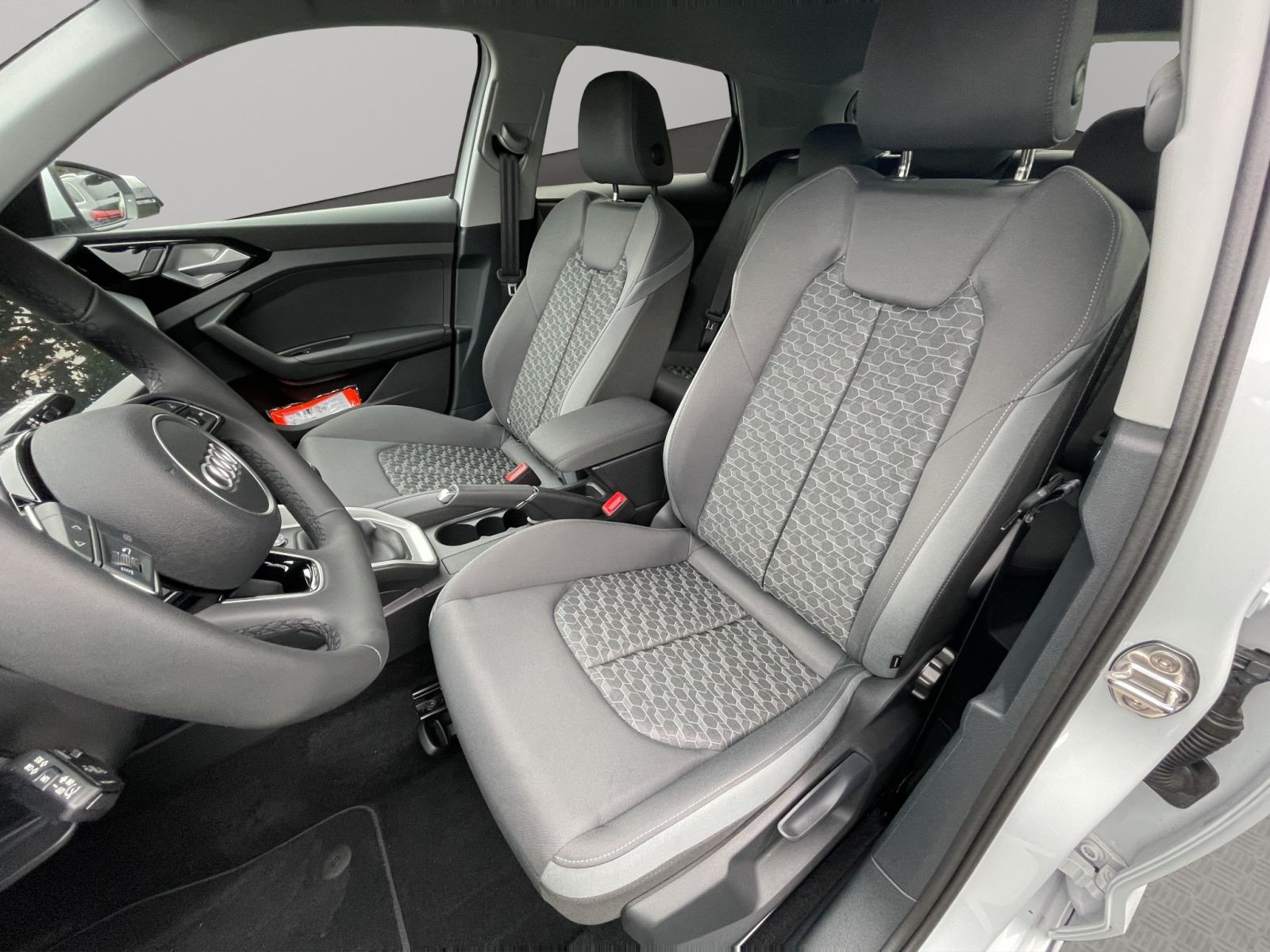 Audi - A1 allstreet_11