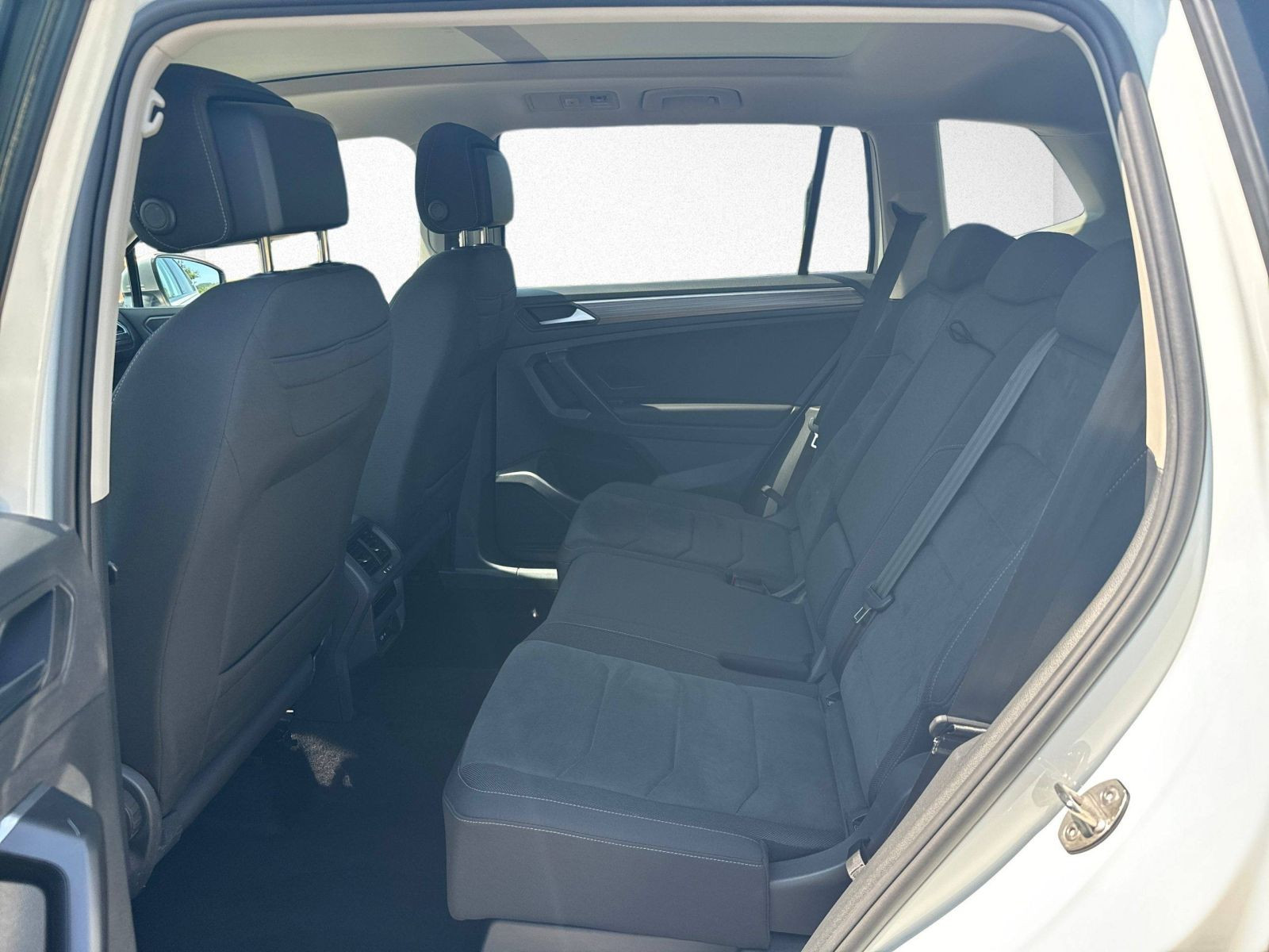 Volkswagen - Tiguan Allspace_14