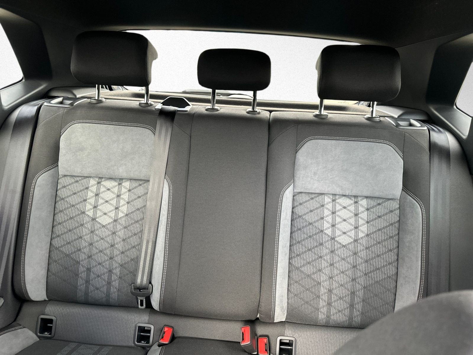 Volkswagen - Polo_11