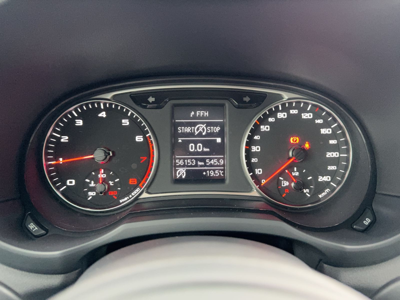 Fahrzeugbild_12