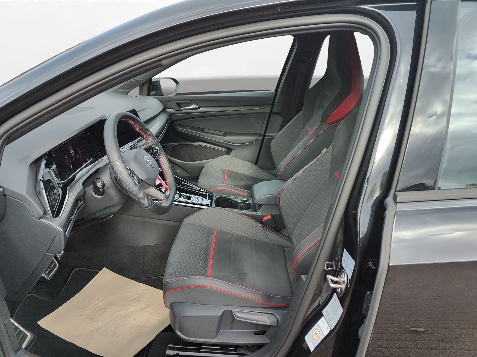 Volkswagen - Golf GTI_4