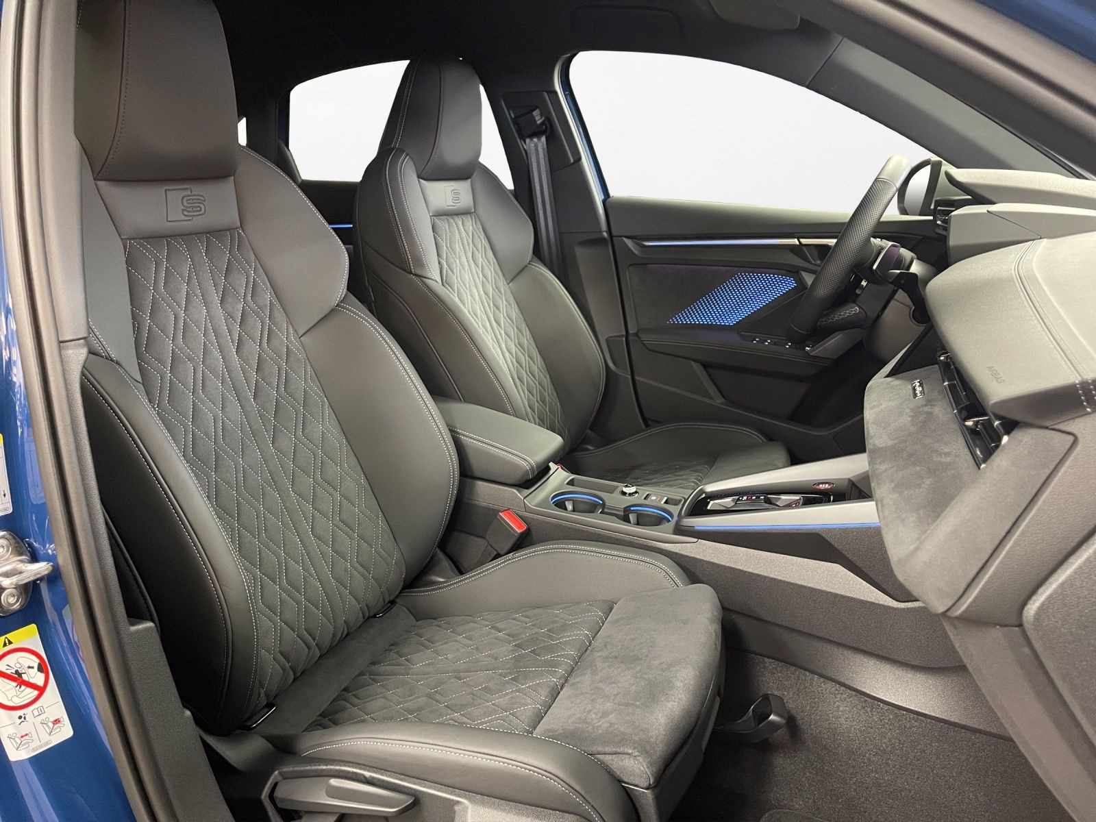 Audi - S3 Limousine_18
