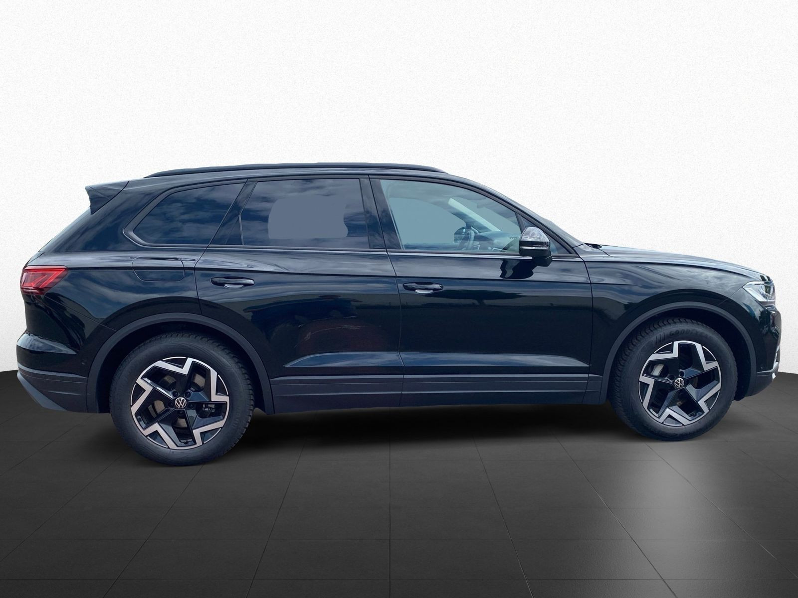 Volkswagen - Touareg_8