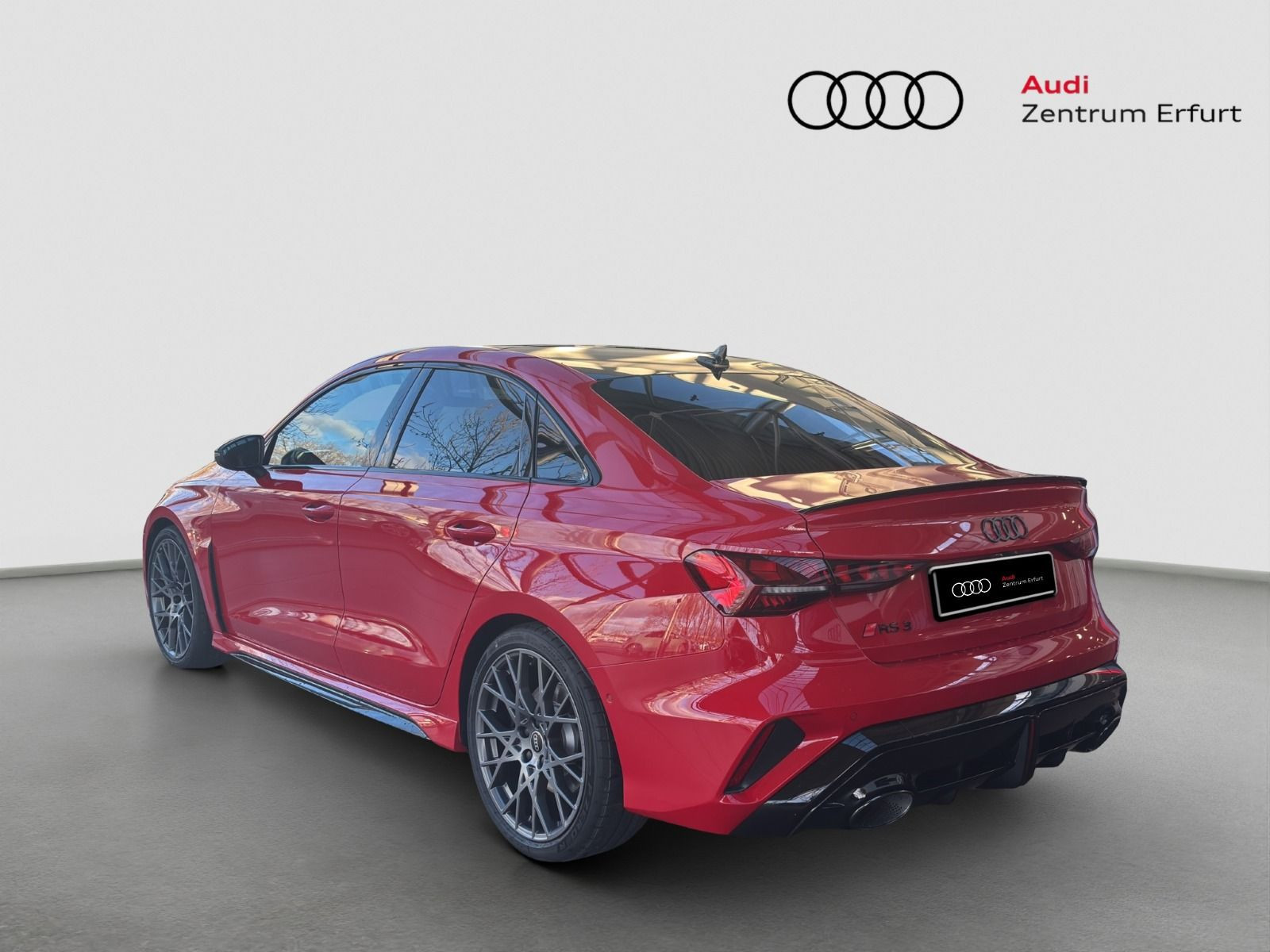 Audi - RS 3 Limousine_6