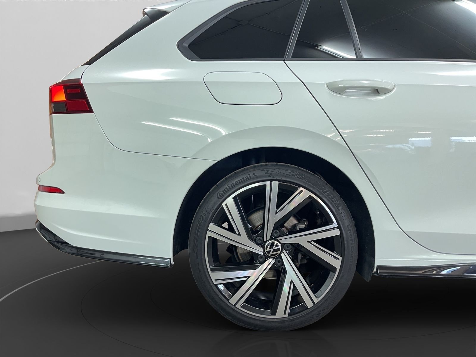 Volkswagen - Golf Variant_16