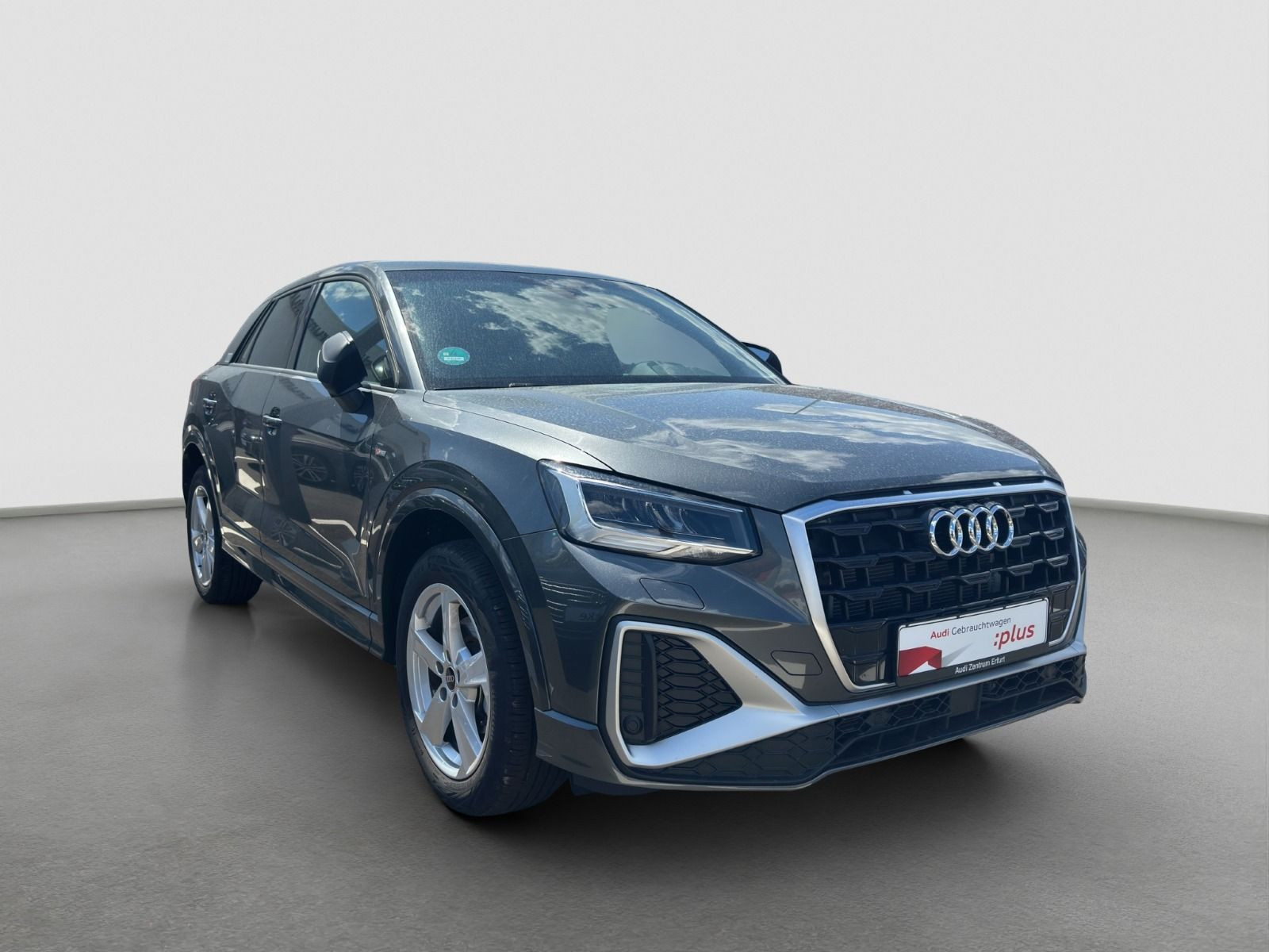 Audi - Q2_5