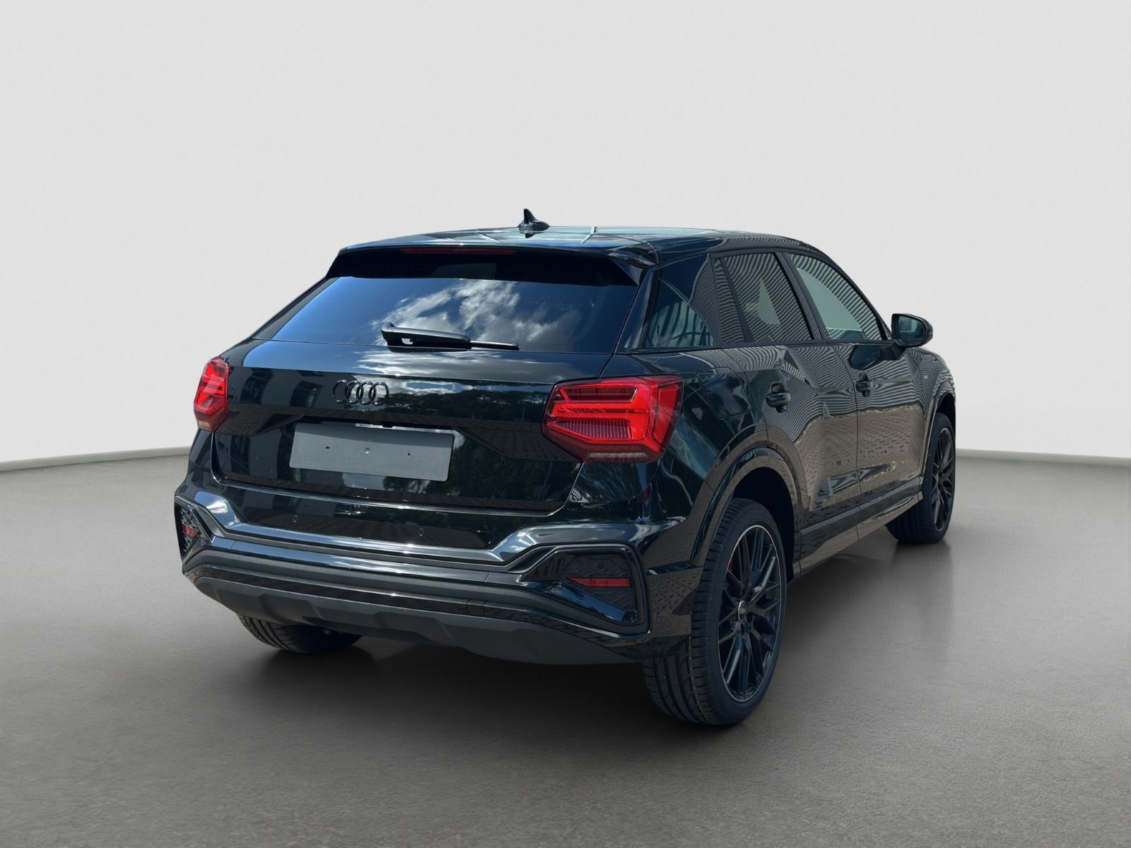 Audi - Q2_8