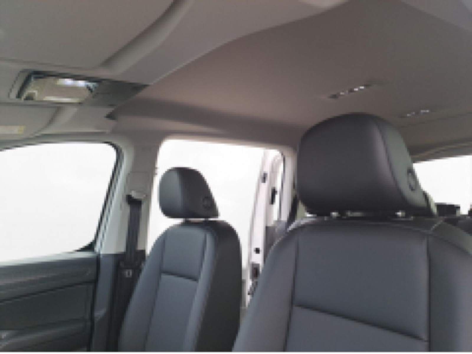 Volkswagen - Caddy Maxi_15