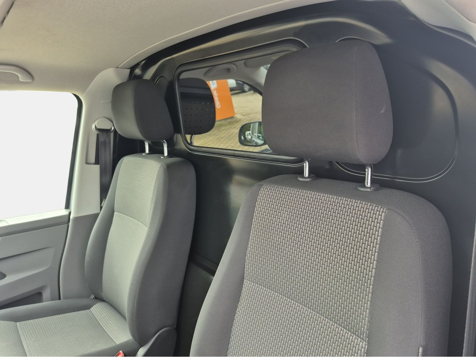 Volkswagen - T6.1 Transporter_4
