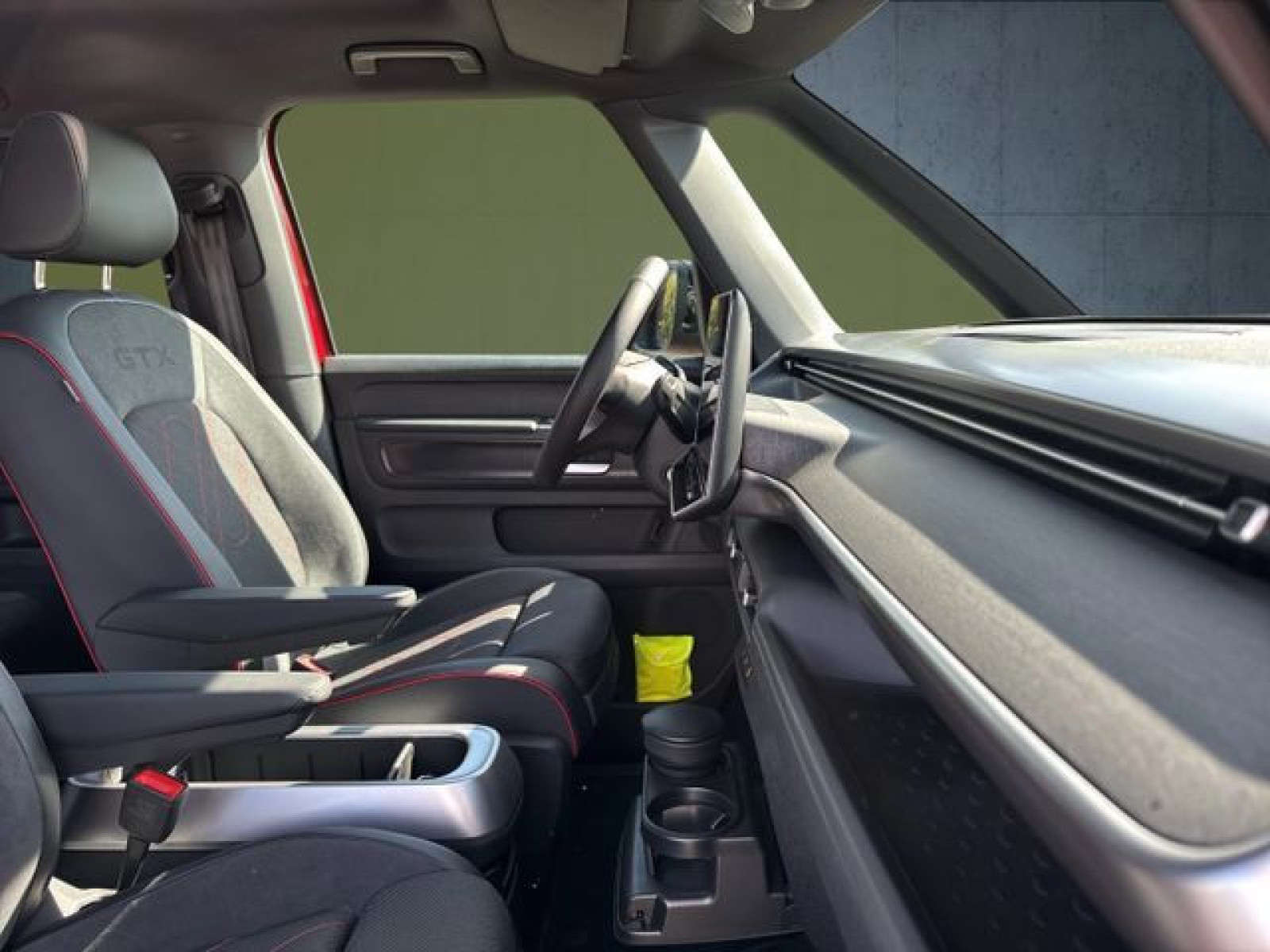 Volkswagen - ID. Buzz_23