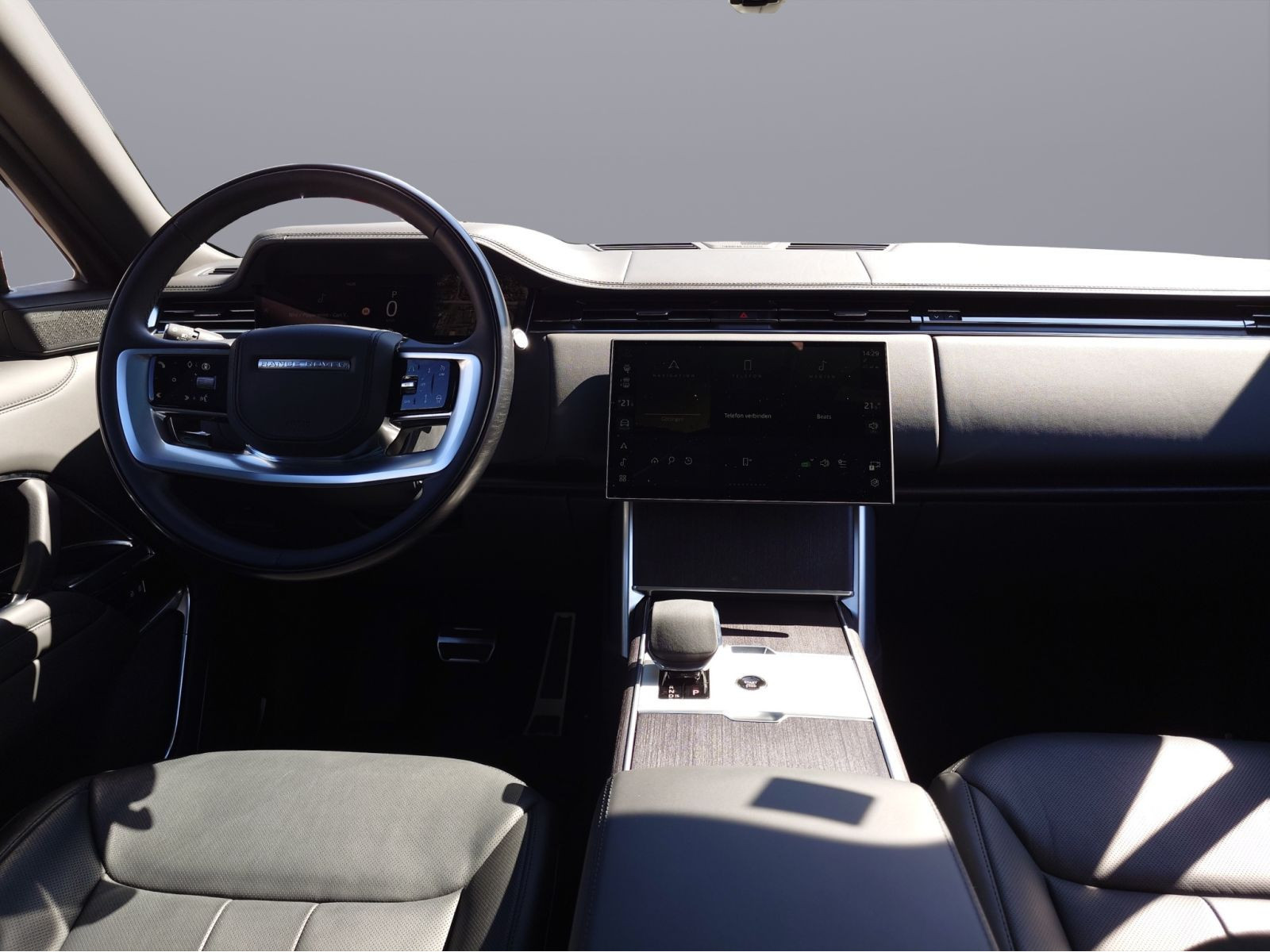 Land Rover - Range Rover_4