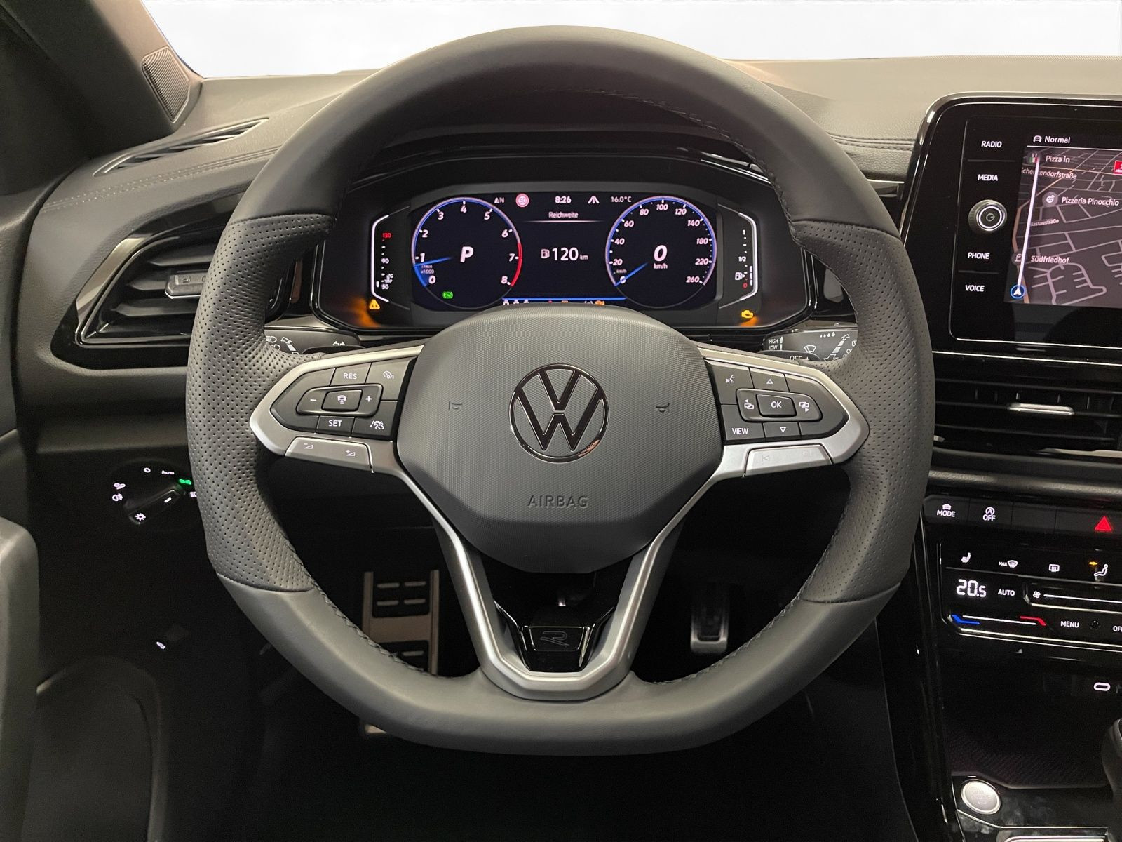 Volkswagen - T-Roc_10