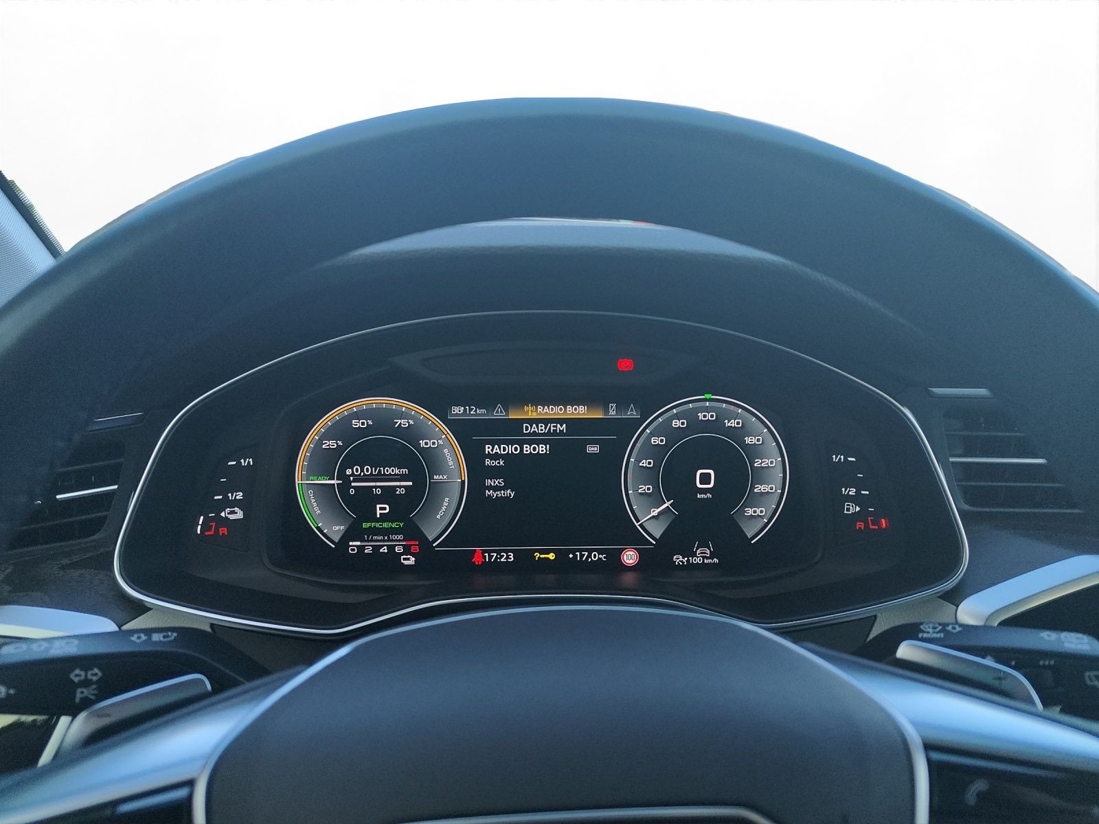 Audi - A6 Avant_9