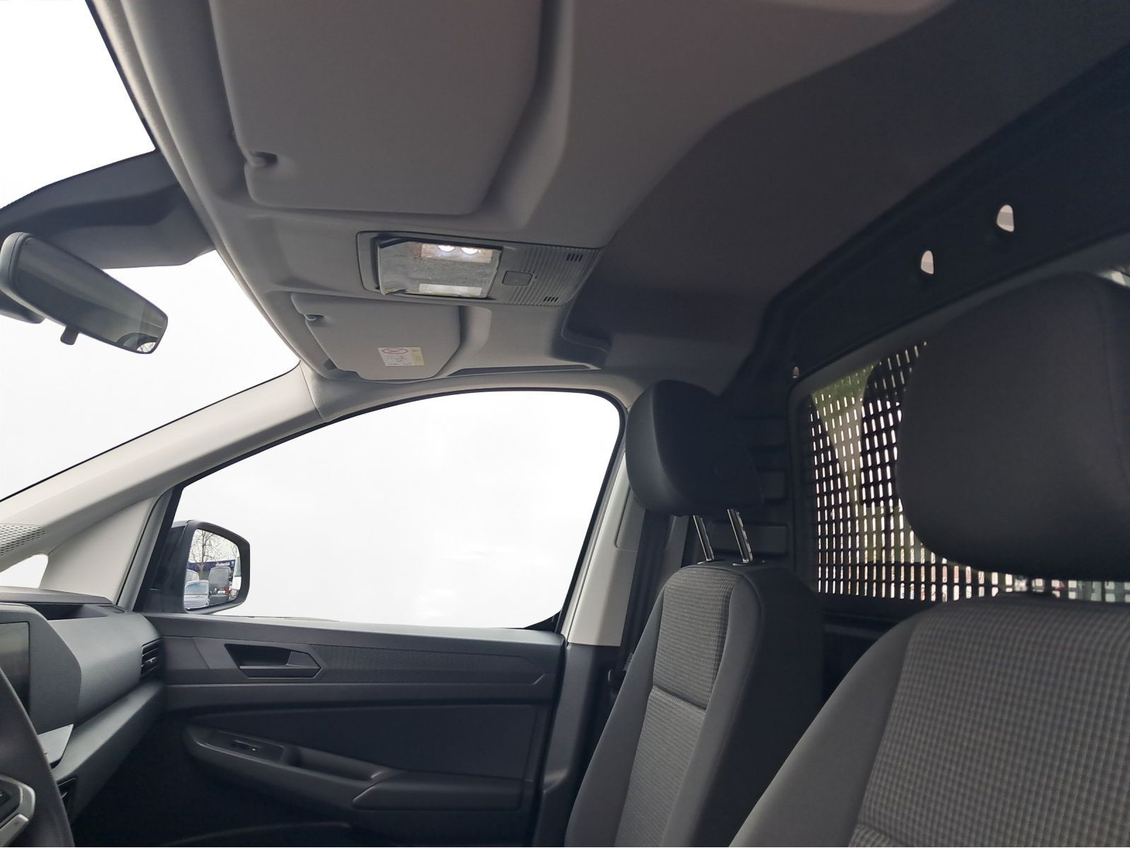 Volkswagen - Caddy Cargo_15