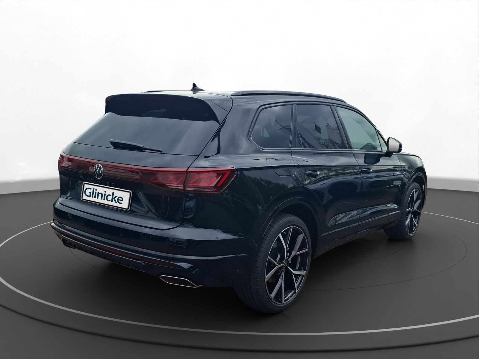 Volkswagen - Touareg_11