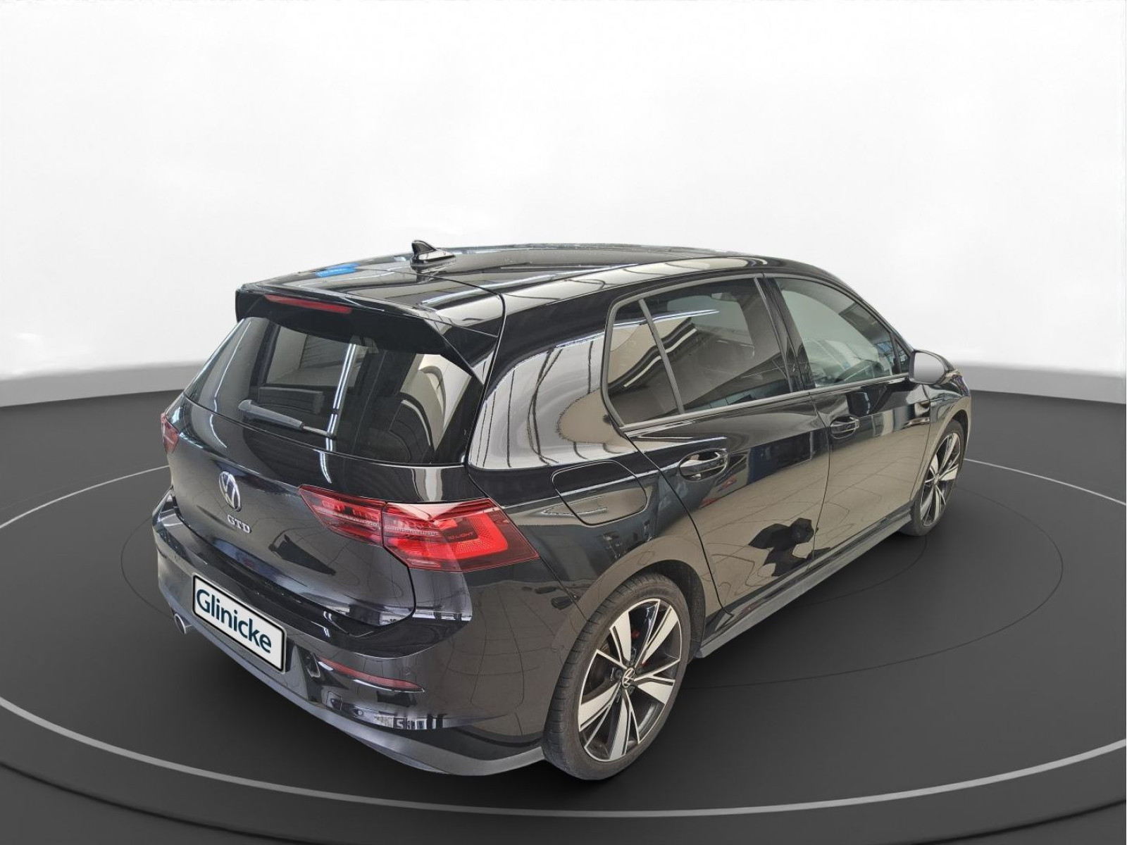 Volkswagen - Golf_6