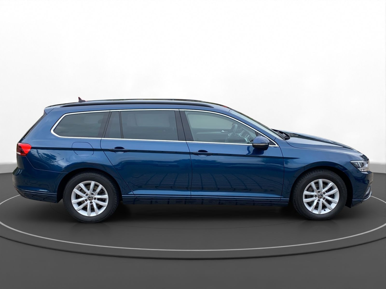 Volkswagen - Passat Variant_9