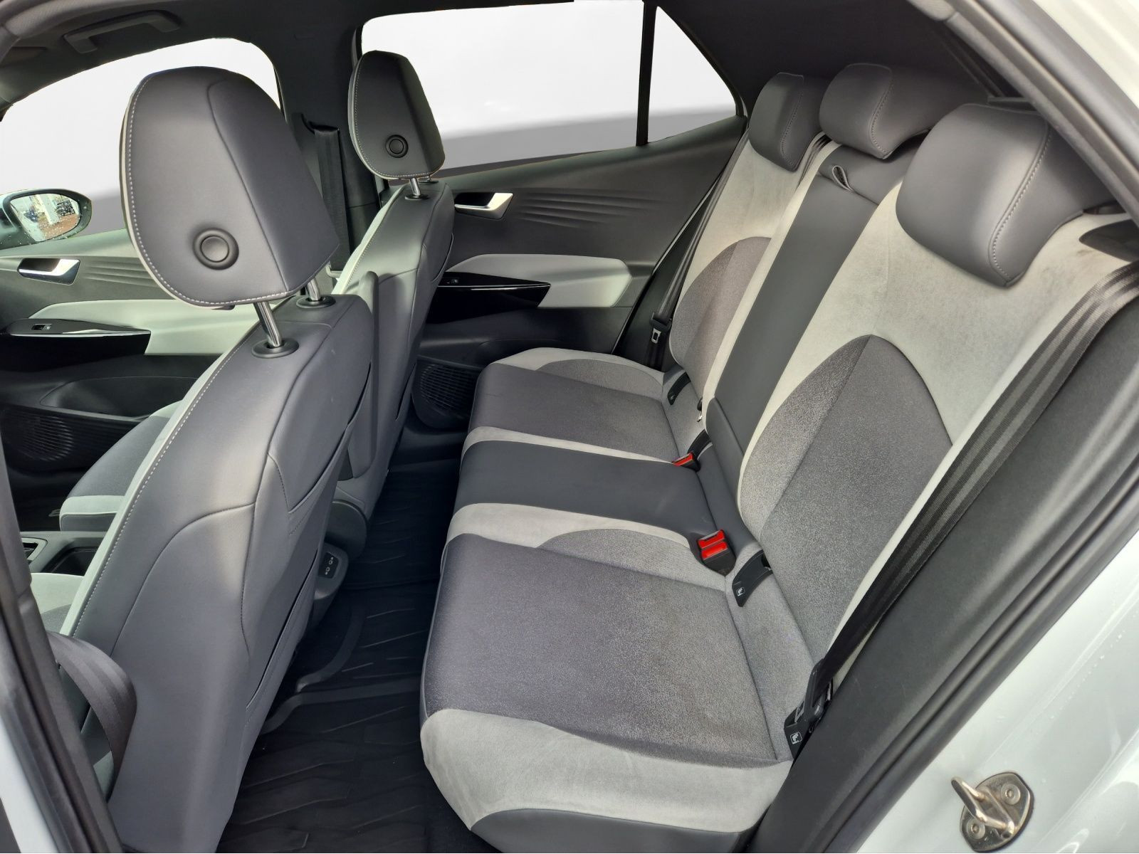 Volkswagen - ID.3_3
