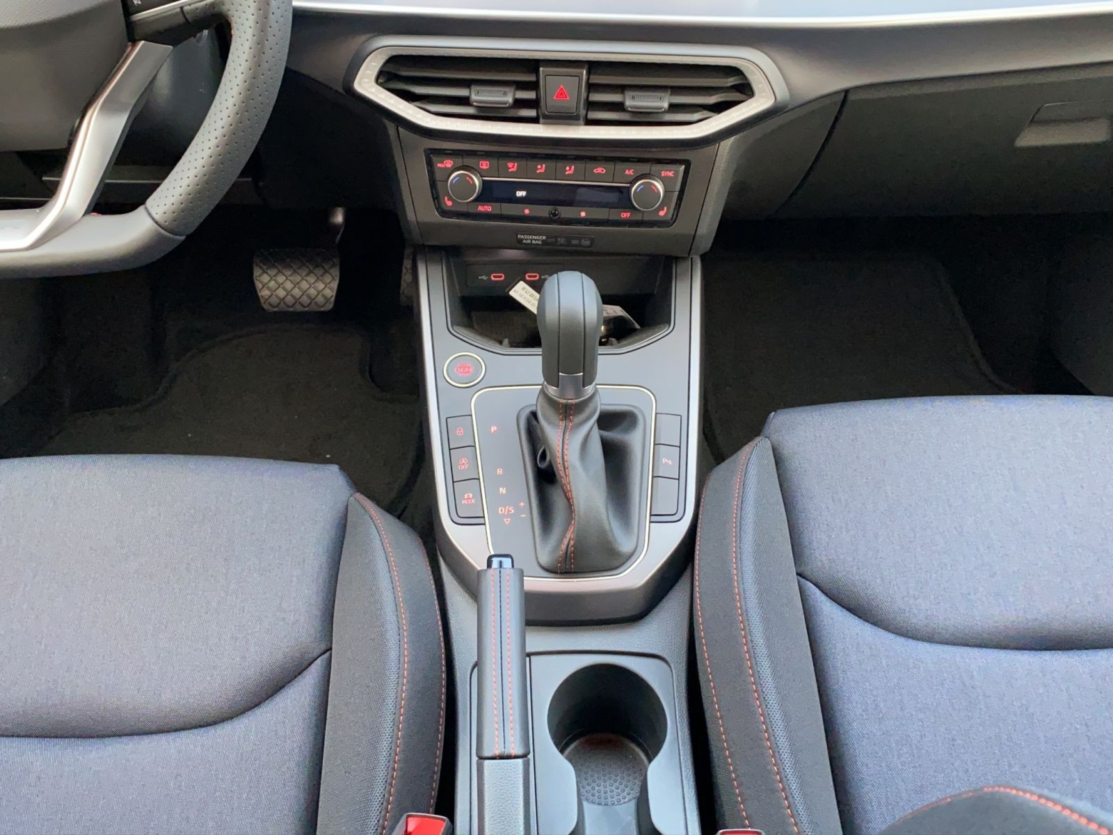 Seat - Ibiza_17