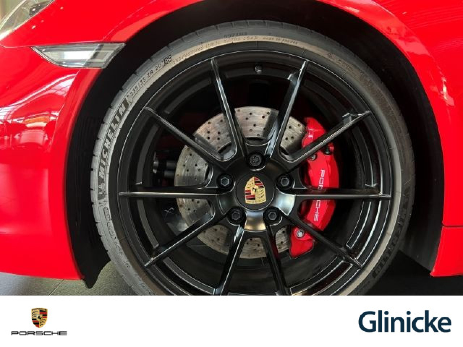 Porsche - Cayman_12