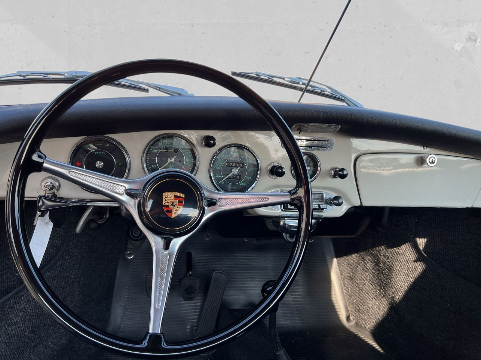 Porsche - 356_12
