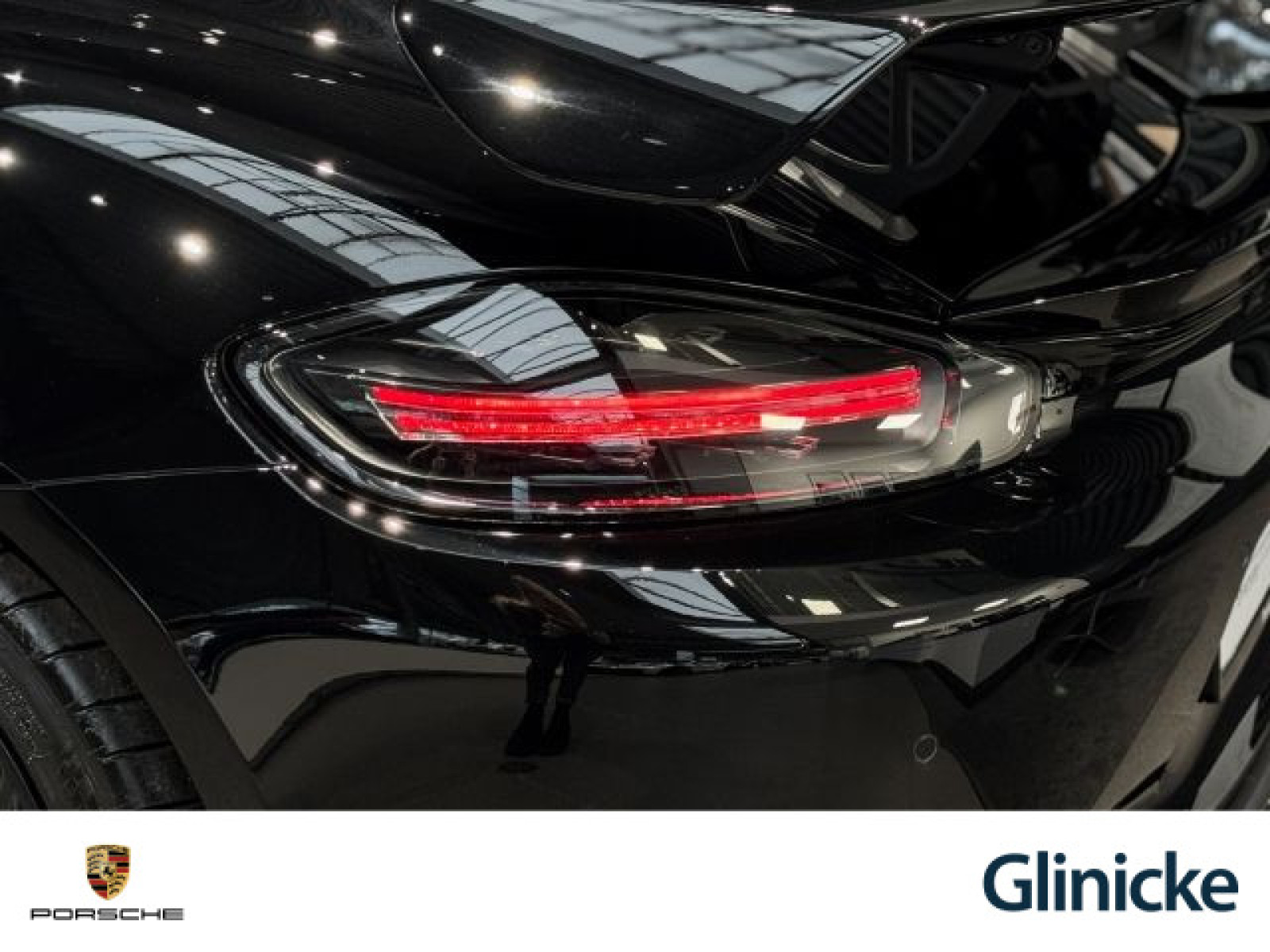 Porsche - Cayman_21