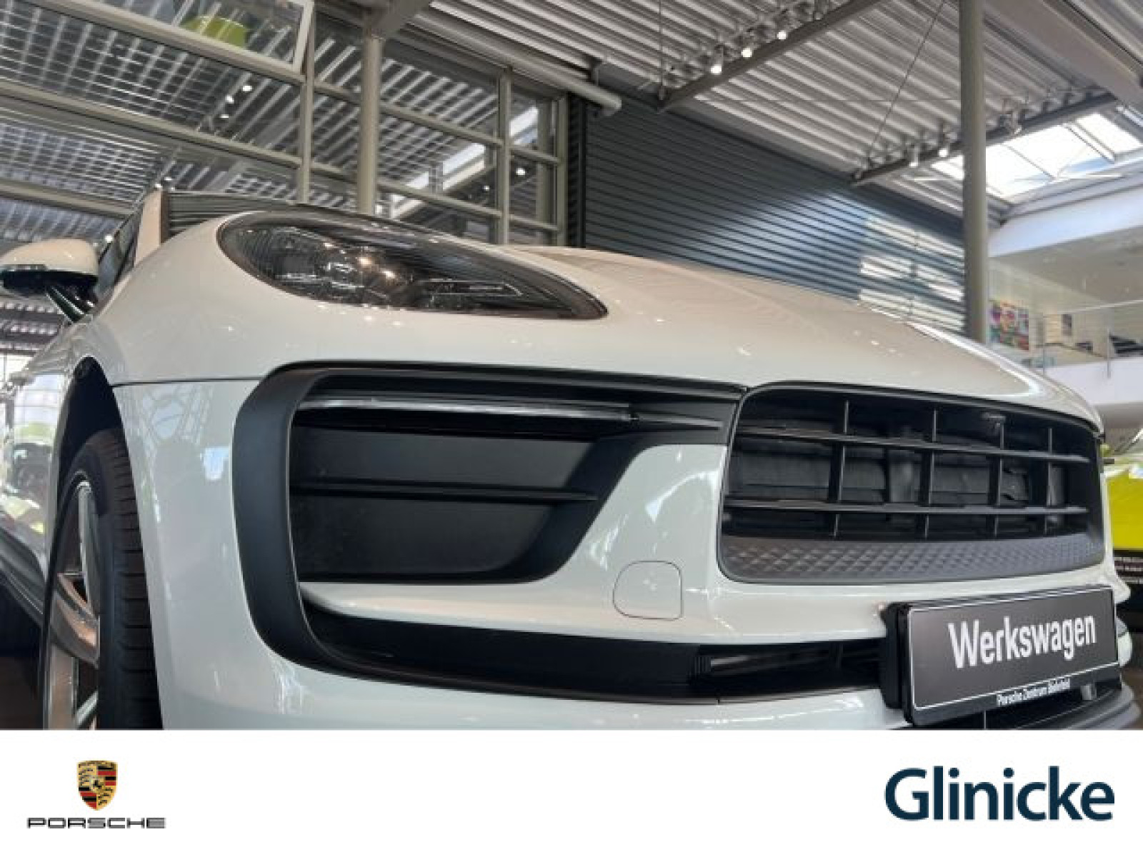 Porsche - Macan_13