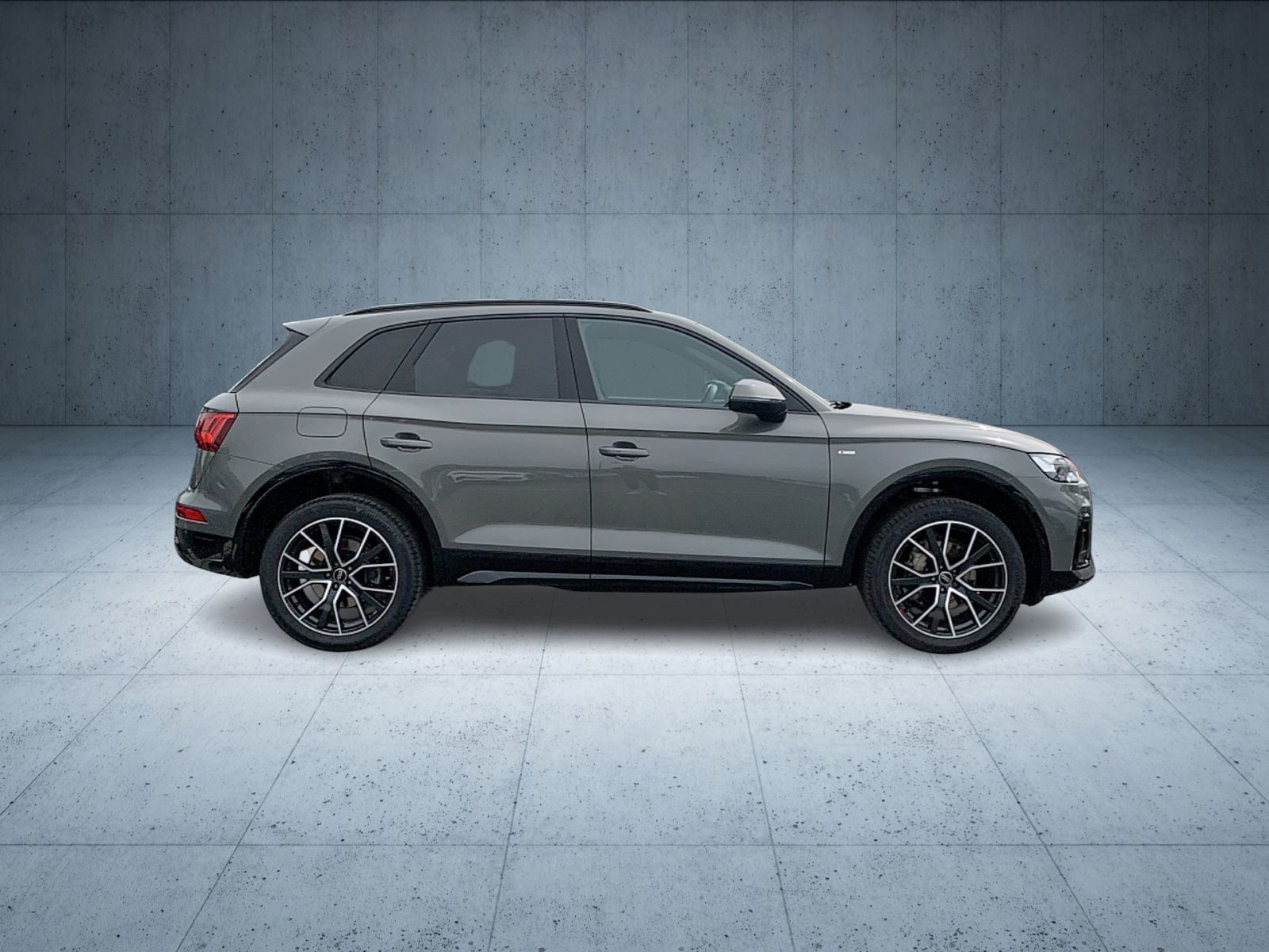 Audi - Q5_8