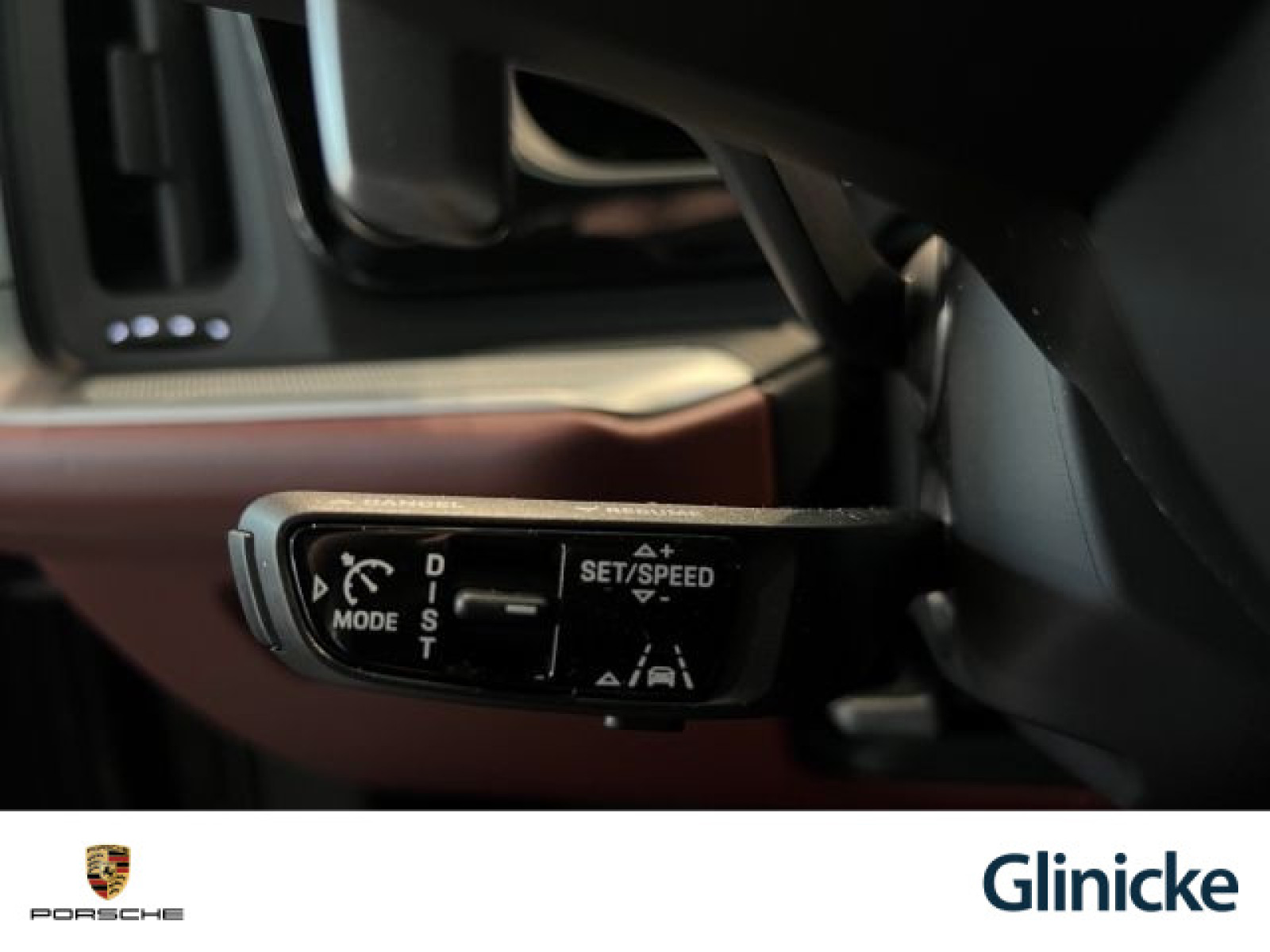 Porsche - Cayenne_21