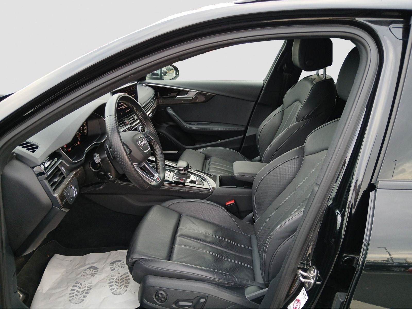 Audi - S4 Avant_8