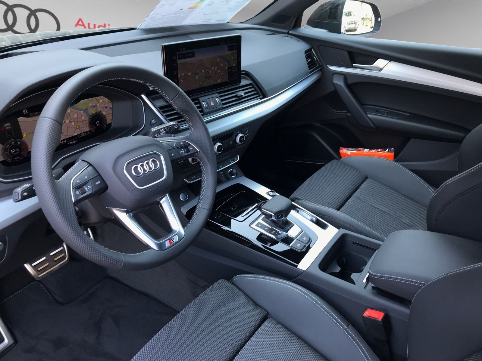 Audi - Q5_3